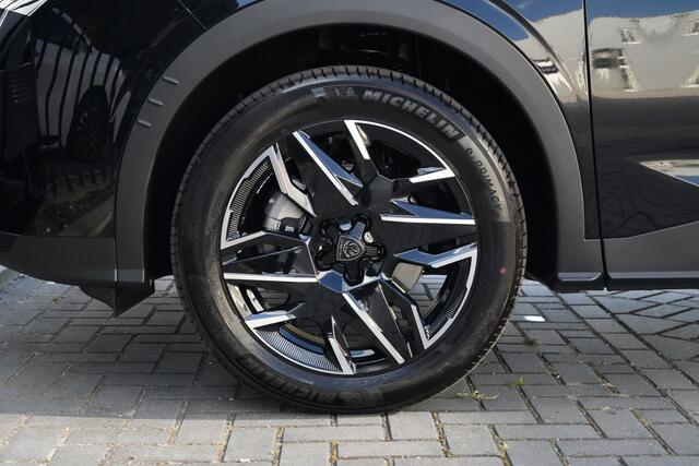 Peugeot 5008 1.2 Hybrid 145 GT 7p 145pk Panoramadak/Navigatie/360Camera