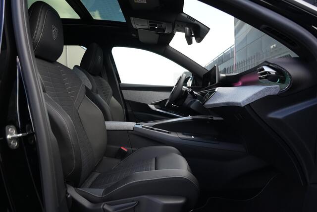 Peugeot 5008 1.2 Hybrid 145 GT 7p 145pk Panoramadak/Navigatie/360Camera