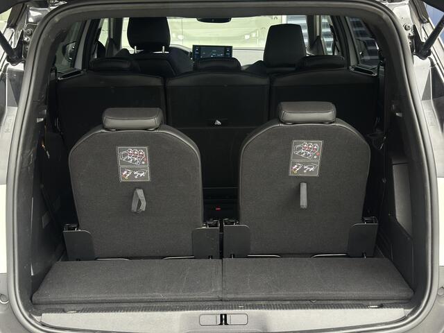 Peugeot 5008 1.2 Hybrid 136 GT | Climate Control | Adaptive Cruis Control | Apple Carplay/Android Auto | Navigatie | Parkeercamera/-sensoren | Full LED | Zonneschermen | DAB |