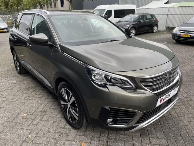 Peugeot 5008 130pk Road Trip (Elektrisch Schuifdak - Elektrische klep - Keyless Entry - Camera - Apple Carplay - Navigatie - Automatische Airco)