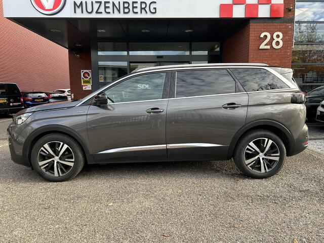 Peugeot 5008 1.2 PureTech GT-Line 7p // FULL LED // NAVI + CARPLAY // PANO/SCHUIFKANTELDAK // CAMERA // PDC V+A