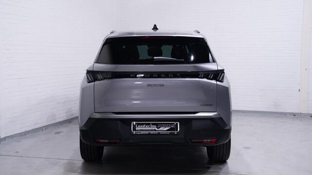 Peugeot 5008 1.2 PureTech Allure Apple/Android Carplay, 7-Zits, Adaptive Cruise Control, 360 Camera