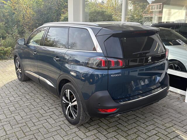 Peugeot 5008 1.2 Hybrid 136 GT | Focal Audio | Elektrische Achterklep | Camera voor + Achter | Navigatie | Climate & Cruise Control | Stoelverarming |