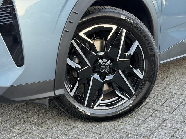 Peugeot 5008 GT 1.2 Hybrid 136PK e-DCS6 Automaat Navigatie, Achteruitrijcamera, Keyless, Elektrische Kofferklep, Stoelverwarming, Stuurwielverwarming