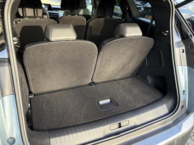 Peugeot 5008 1.2 Hybrid 145 GT | Stoel- & stuurverwarming | Elektr. achterklep | Adaptieve Cruise Control | Achteruitrijcamera | Navigatie | Keyless Entry