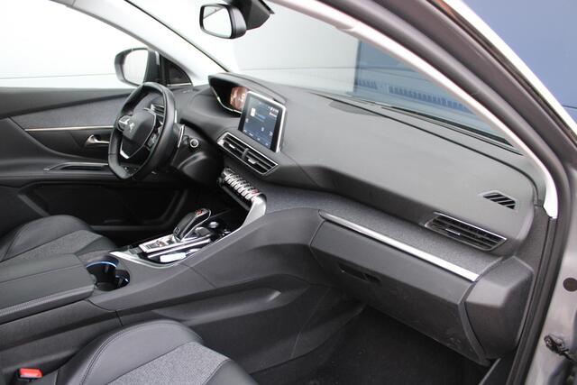 Peugeot 5008 1.2 PureTech 130PK Allure Pack Automaat 7-zits Airco Navi Camera Carplay 53.475km
