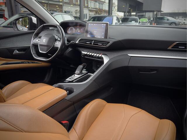 Peugeot 5008 1.2 ACTIE! BETAAL NU 50% 7450 50/50 DEAL DE REST IN 2JR RENTEVRIJ FINANCIEREN