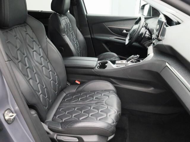 Peugeot 5008 1.2 PureTech 130 PK Automaat Allure 7-Pers. | CAMERA | LEDER | KEYLESS