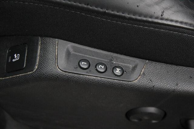 Peugeot 5008 1.6 e-THP GT-Line 7 Zitplaatsen - Lederen bekleding - LED verlichting