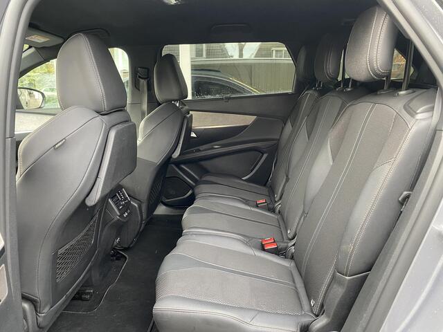 Peugeot 5008 1.2 Hybrid 136 GT | Automaat | Apple carplay | Navigatiesysteem | Achteruitrijcamera | parkeersensoren voor en achter