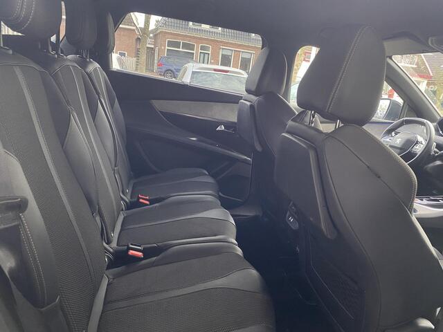 Peugeot 5008 1.2 Hybrid 136 GT | Automaat | Apple carplay | Navigatiesysteem | Achteruitrijcamera | parkeersensoren voor en achter