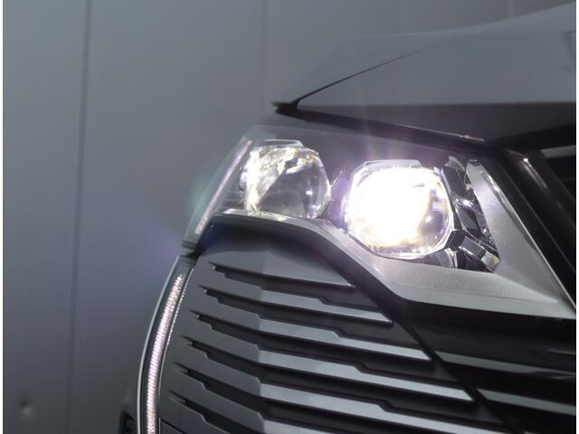 Peugeot 5008 1.2 PureTech Blue Lease GT | Trekhaak | Massage | Focal | NAP