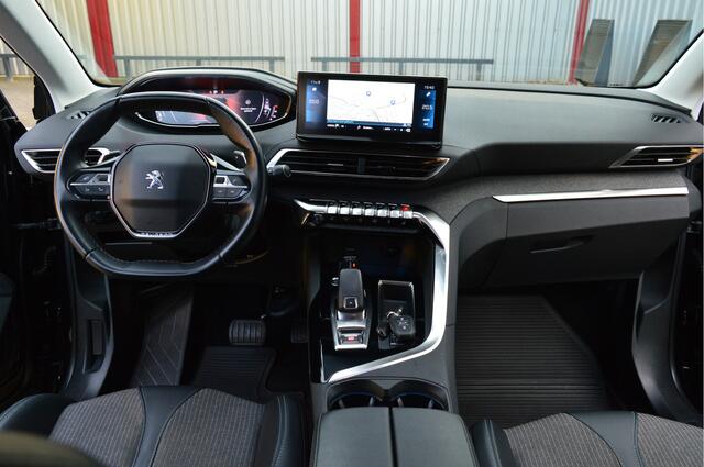 Peugeot 5008 1.2 PureTech Blue Lease Allure O.a: Afn. Haak, PDC, Camera, Stoelverw, Carplay, Etc. All-in prijs!