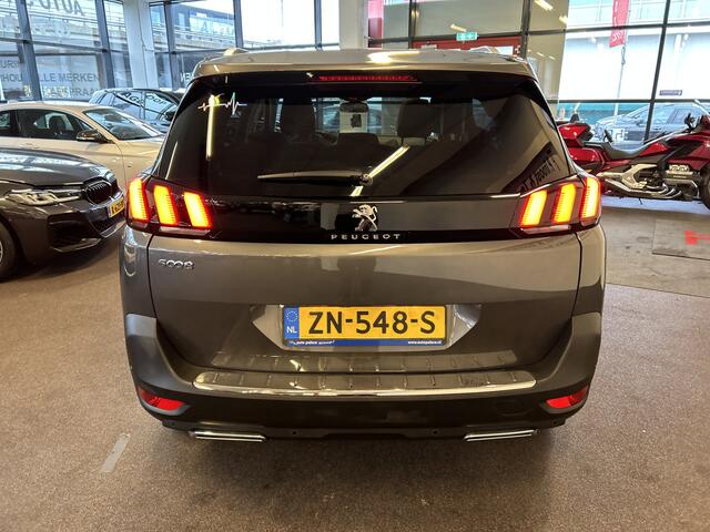Peugeot 5008 1.6 BlueHDI Blue Luxury Premium 7 Persoons | Panoramadak | 360 Camera | Digital dashboard | Cruise control | Climate control | Half-Lederen bekleding | Apple carplay | Navigatie | LED | Elek. inklapbare spiegels