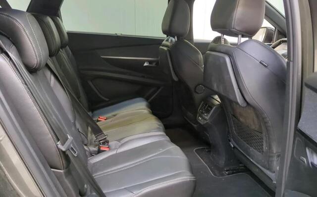 Peugeot 5008 1.5 HDI Automaat 7Pers. GT-Line / Panoramadak / Trekhaak / Pdc+Camera / Leder / Airco-ecc./ Xenon /