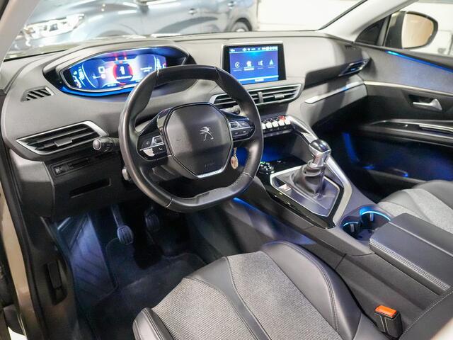 Peugeot 5008 1.2 PureTech Access 7P