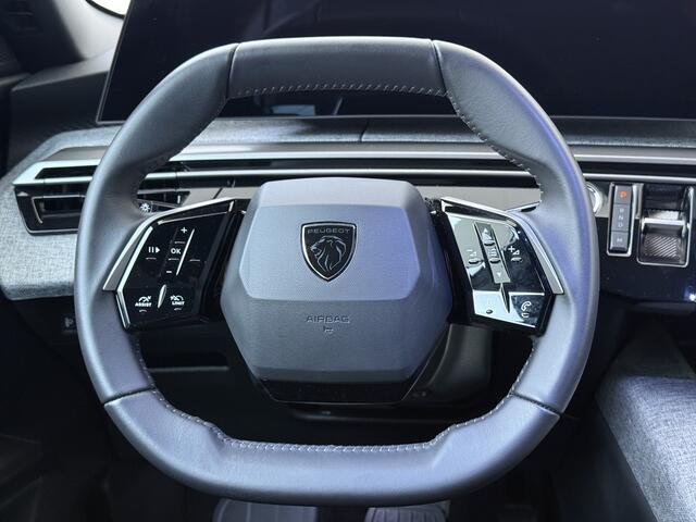 Peugeot 5008 1.2 Hybrid 136 Allure