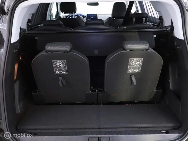 Peugeot 5008 1.2 PureTech Blue Lease Premium NIEUWE D-RIEM!