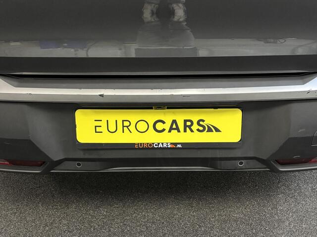 Peugeot 5008 1.2 Hybrid 136 pk Allure Automaat Navigatie Cruise control Climate control LED Camera Apple Carplay/ Android Auto