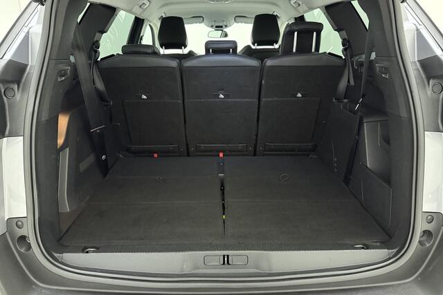 Peugeot 5008 1.2 PureTech Blue Lease Allure 130 PK | Handgeschakeld | Handsfree achterklep | 7-Zits | Camera | Cruise Control | Climate Control | Navigatie | Voorraad