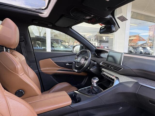 Peugeot 5008 1.2T 130pk Blue Lease GT-Line | Schuif-/kanteldak | Lederen bekleding | Stoelverwarming | Achteruitrijcamera | Full LED | Elektr. achterklep