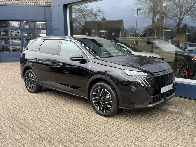 Peugeot 5008 1.2 Hybrid 145 PK GT Automaat | Elektrische Kofferklep | Panorama Schuif-/Kanteldak | 7-Zits | Navigatie | Parkeercamera | Keyless Entry | Parkeersensoren V+A | Full LED Verlichting | Stoel- & Stuurverwarming | 19" Lichtmetalen Velgen |