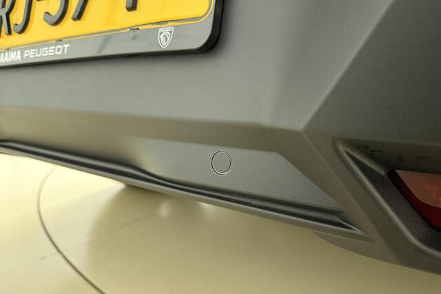 Peugeot 5008 1.2 Hybrid 145 GT | 7 Persoons | Elektr. achterklep | Adaptieve Cruise Control | Stoel- & stuurverwarming | Achteruitrijcamera | Keyless Entry