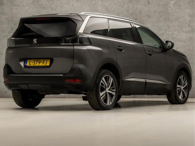 Peugeot 5008 1.2 PureTech Allure 7 Persoons (APPLE CARPLAY, GROOT NAVI, 360 CAMERA, LEDER, ADAPTIVE CRUISE, SPORTSTOELEN, ELEK ACHTERKLEP, KEYLESS, GETINT GLAS, SFEERVERLICHTING, NIEUWSTAAT)