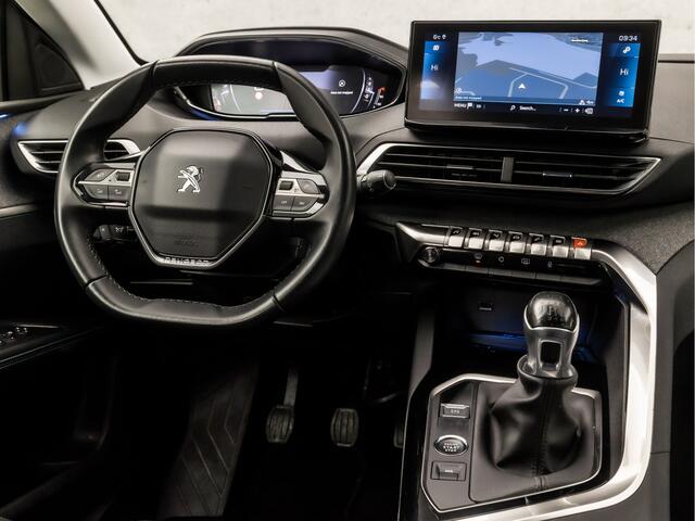 Peugeot 5008 1.2 PureTech Allure 7 Persoons (APPLE CARPLAY, GROOT NAVI, 360 CAMERA, LEDER, ADAPTIVE CRUISE, SPORTSTOELEN, ELEK ACHTERKLEP, KEYLESS, GETINT GLAS, SFEERVERLICHTING, NIEUWSTAAT)