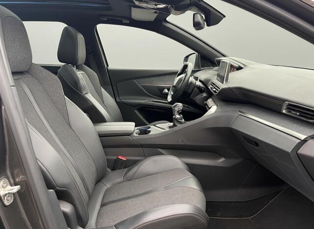 Peugeot 5008 1.2 PureTech Blue Lease GT-Line 7 pers