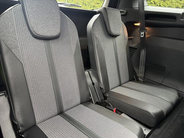 Peugeot 5008 130pk PT Allure 7p., Trekhaak | Camera | Navi & CarPlay