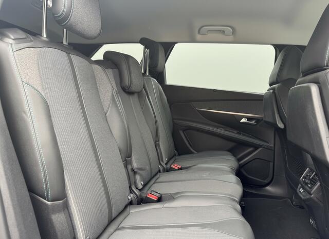 Peugeot 5008 130pk PT Allure 7p., Trekhaak | Camera | Navi & CarPlay