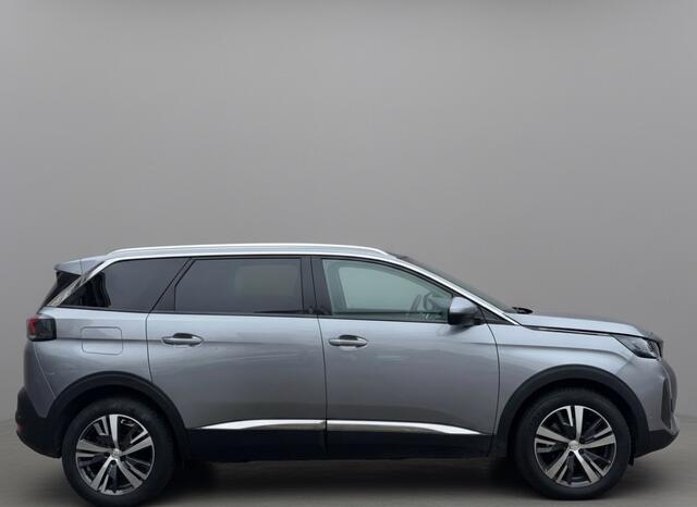 Peugeot 5008 130pk PT Allure 7p., Trekhaak | Camera | Navi & CarPlay