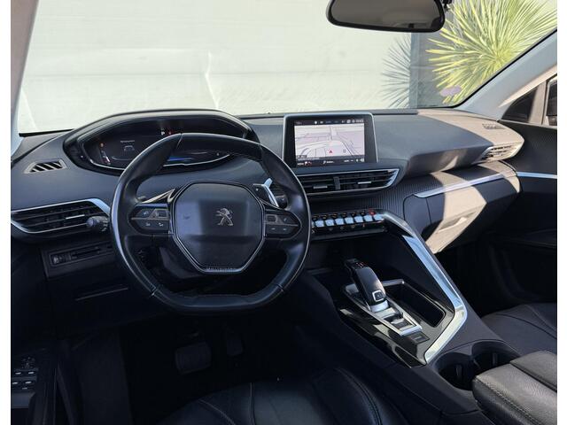 Peugeot 5008 1.2 PureTech/ Navi/PDC/AUT/7-Zits