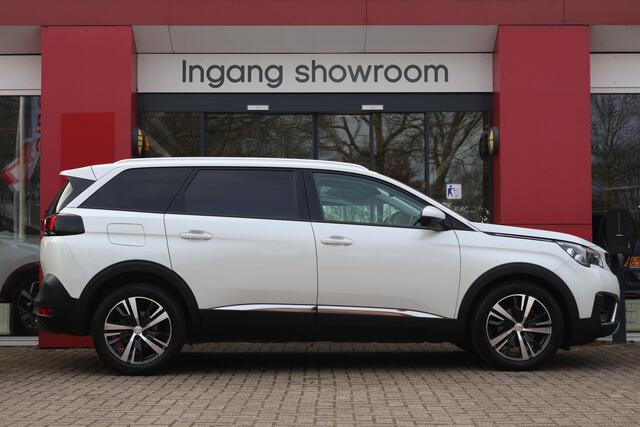 Peugeot 5008 1.6 e-THP Automaat Blue Lease Premium | 7-persoons | Origineel NL | Camera | Virtual Cockpit | Trekhaak |