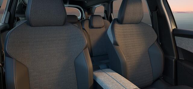 Peugeot 5008 1.2 Hybrid 145 Allure DIRECT RIJDEN - SEAT PACK - 8 JAAR GARANTIE