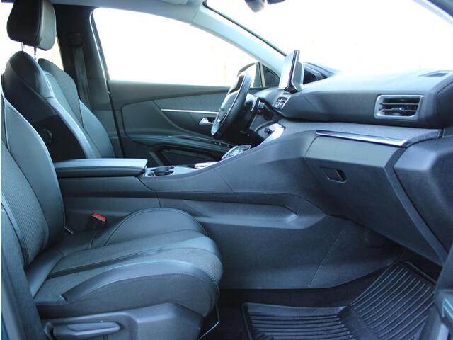 Peugeot 5008 1.2 PureTech Blue Lease Allure Automaat | Navi / Camera / Climate