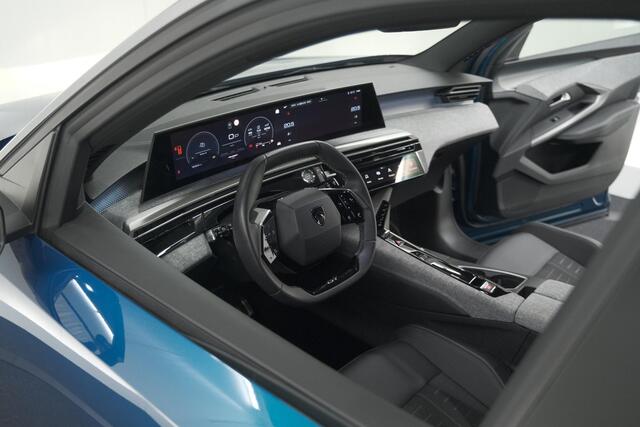 Peugeot 5008 1.2 Hybrid 136 GT | Adaptieve Cruise Control | Camera | Elektrische Kofferklep | Stoelverwarming