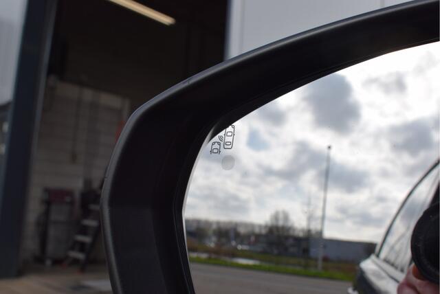 Peugeot 5008 1.2 Allure Pack Business | NL-Auto | 7-persoons | Camera | Navi