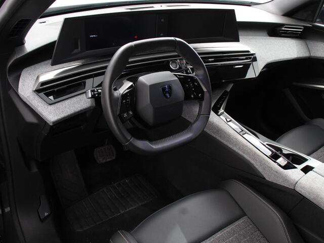 Peugeot 5008 1.2 Hybrid 145pk Automaat Allure 7p | DEMO ! | Navigatie | Apple Carplay/Android Auto | Camera | Climate control | Dab | Led | Keyless start | Lichtmetalen Velgen | Parkeer sensoren