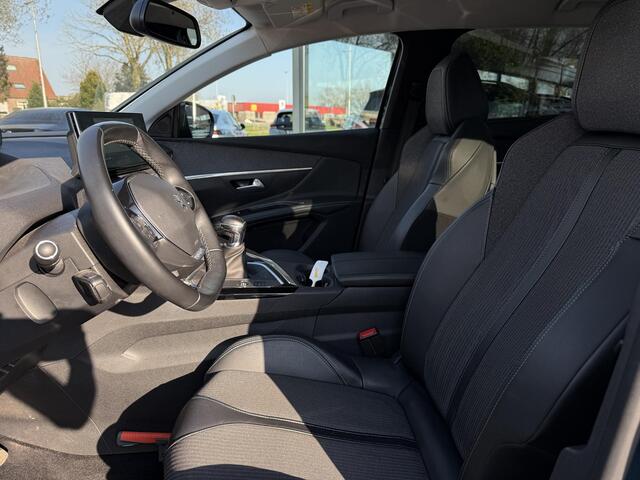 Peugeot 5008 1.2 PureTech Allure Pack Business | Navi | Trekhaak | 7 Pers