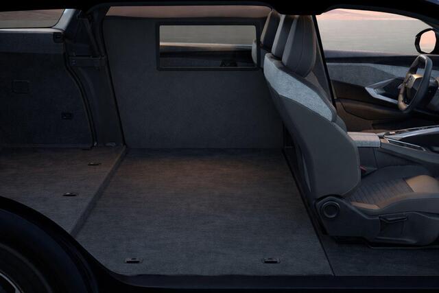 Peugeot 5008 e-5008 Allure 73 kWh | Grijs kenteken | Prijs excl. BTW | WLTP tot 503km | 160kW snelladen | 1000kg trekvermogen