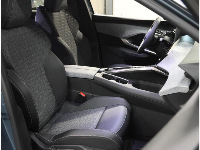 Peugeot 5008 e-5008 Allure Avantage 73 kWh | VOORRAAD | Panoramic Navigation Pack | Seat Pack | 360 Vision & Drive Assist Pack |