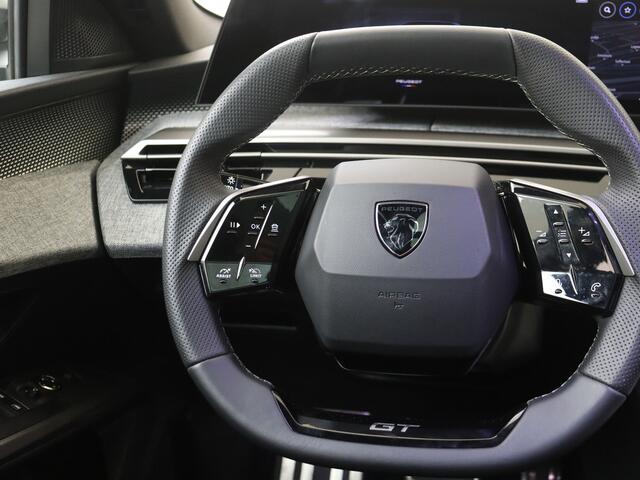 Peugeot 5008 1.2 Hybrid 145 GT