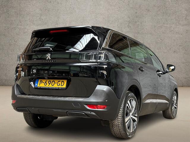 Peugeot 5008 1.2 PureTech Allure 7 Persoons (APPLE CARPLAY, GROOT NAVI, LEDER, 360 CAMERA, STOELVERWARMING, SPORTSTOELEN, KEYLESS, GETINT GLAS, NIEUWSTAAT)