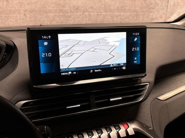 Peugeot 5008 1.2 PureTech Allure 7 Persoons (APPLE CARPLAY, GROOT NAVI, LEDER, 360 CAMERA, STOELVERWARMING, SPORTSTOELEN, KEYLESS, GETINT GLAS, NIEUWSTAAT)