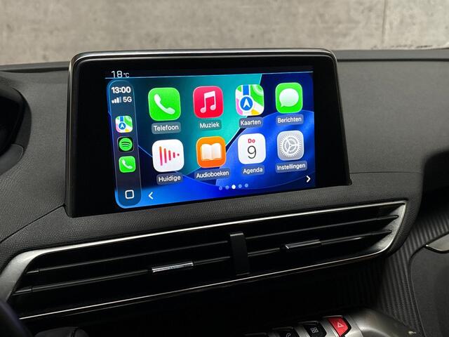 Peugeot 5008 1.2 PureTech Sport 7 Persoons Automaat (APPLE CARPLAY, BRUIN LEDER, 360 CAMERA, ADAPTIVE CRUISE, SPORTSTOELEN, GETINT GLAS, LANE ASSIST, NIEUWSTAAT)