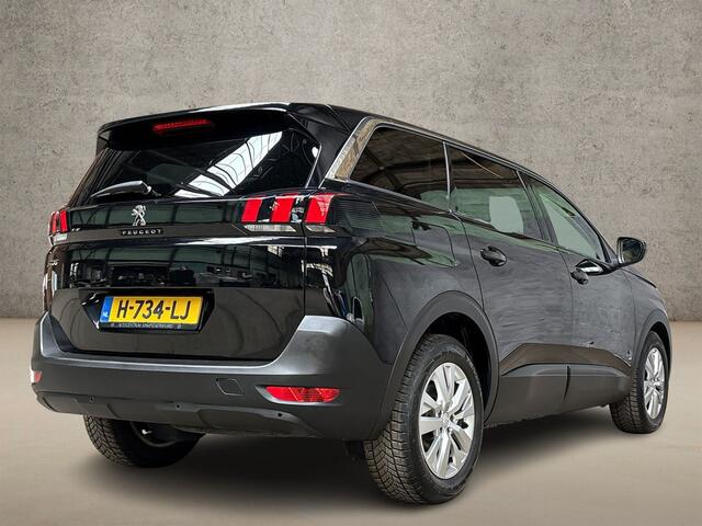 Peugeot 5008 1.2 PureTech Sport 7 Persoons (APPLE CARPLAY, GROOT NAVI, PARKEERSENSOREN, SPORTSTOELEN, GETINT GLAS, LANE ASSIST, NIEUWE APK, NIEUWSTAAT)