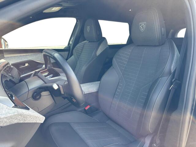 Peugeot 5008 GT 1.2 Hybrid 145pk e-DSC6 | ELEKTR. A.KLEP | STOEL + STUURVERW. | ADAPTIVE CRUISE | CAMERA | PANORAMIC NAVIGATION | LEDER/STOF | KEYLESS ENTRY | DAB+