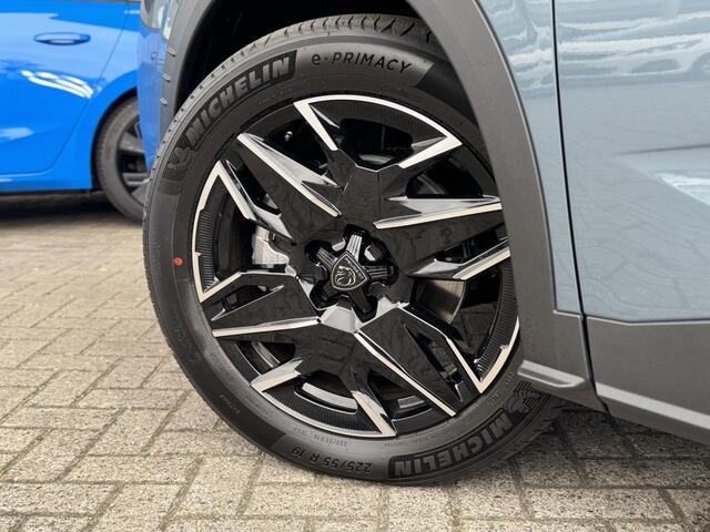 Peugeot 5008 GT 1.2 Hybrid 145pk e-DCS6 | ALCANTARA | STOELMASSAGE | 360° CAMERA | NAVI |